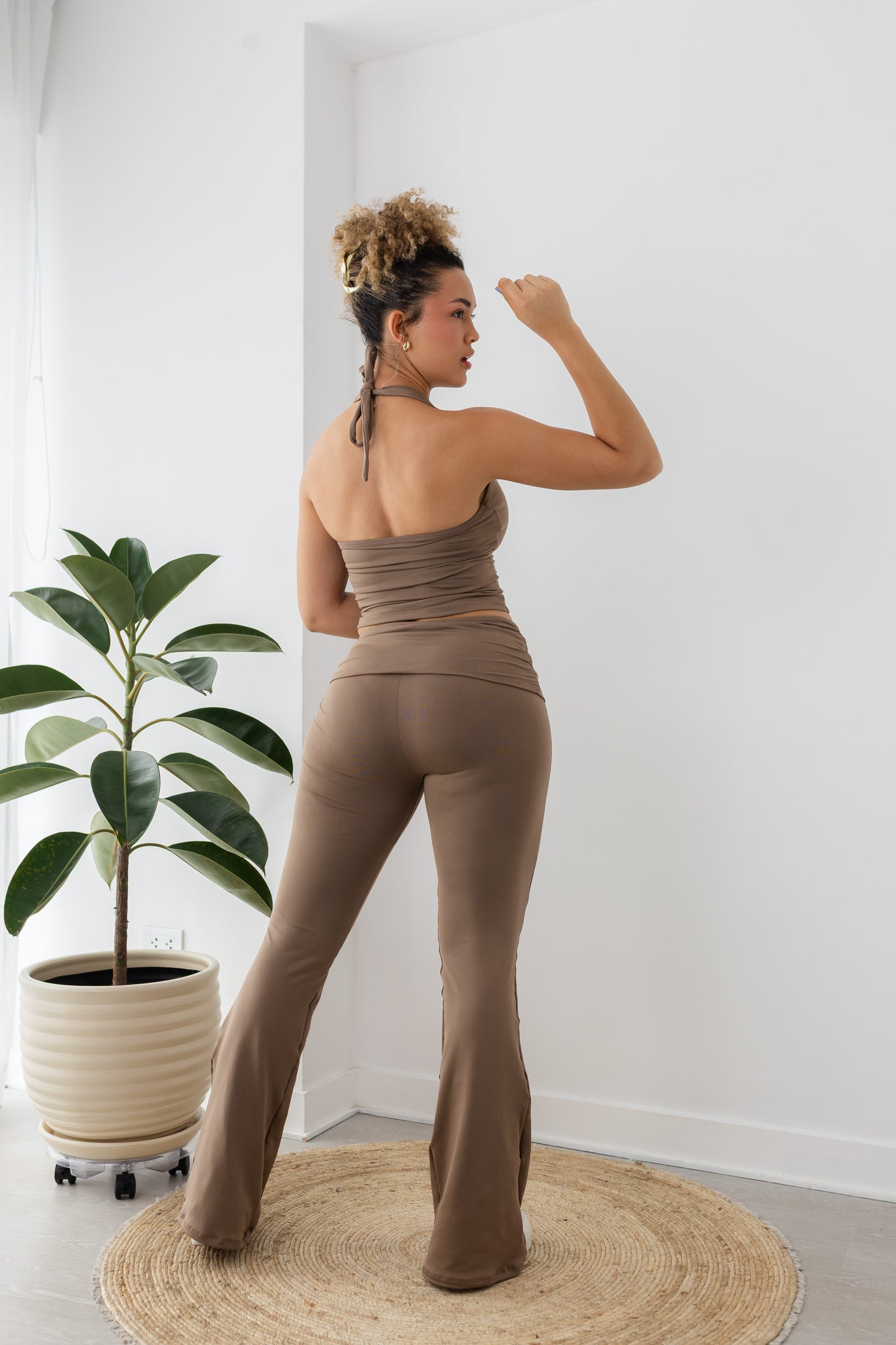 Set Shenaya